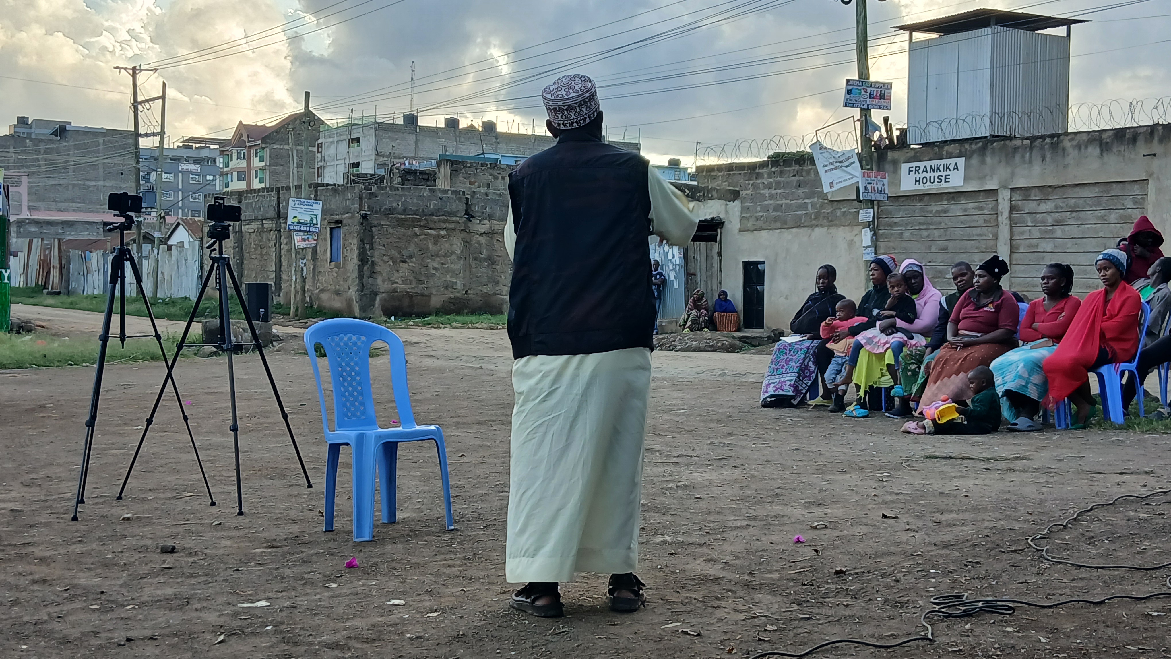 Angaging muslims in a debate. Many are coming to Christ through this debates.